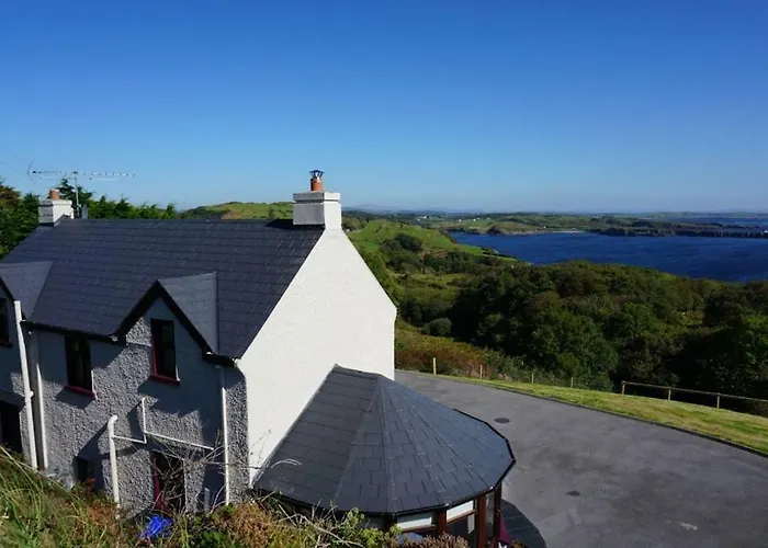 Lighthouse Cottage